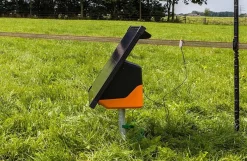 Batterihegn med solcelle, S400