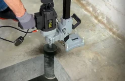 Fartools kerneboremaskine med stativ CB2300S