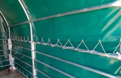 Læskur 4x4x3,15 meter med PVC-sideduge