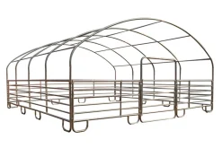 Læskur 8x8x4 m, med lukket front