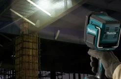 Makita 40V vinkelslibersæt, inkl. batterier og ekstra varer