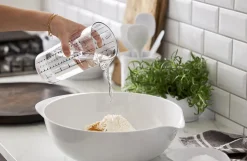 Rosti målekande 1,0 L