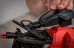 SKIL sømpistol 3885CA til 20V