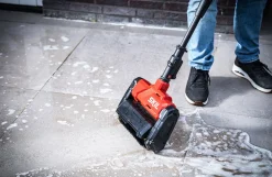 SKIL terrassebørste 0680CA til 20V-batteri