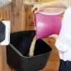 Spand med hank og hældetud, pink
