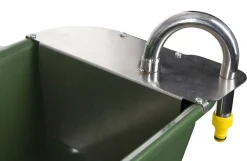 Vandtrug med svømmer