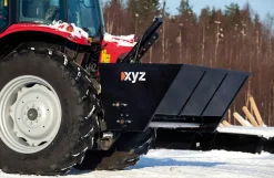 XYZ sandspreder til traktor med SMS-Trima-beslag